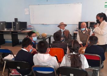 El Colectivo Grupo Nube rescata lengua zapoteca de La Unión Tejalapa