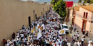 Más de 11 mil militantes de FUCO participan en Calenda por 100 días de gobierno de Salomón Jara