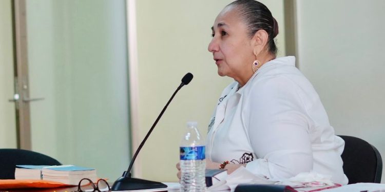 Comparece Magistrada ante Diputados Locales