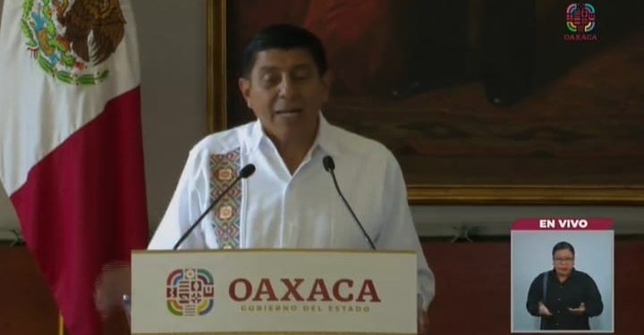 En Oaxaca congelarán plazas irregulares de burócratas