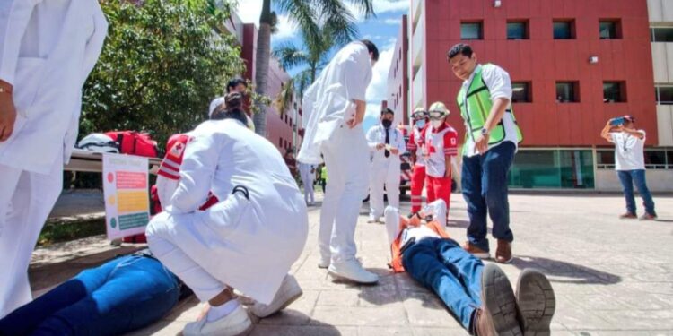 Secretaría de Administración participa en Segundo Simulacro Nacional 2023