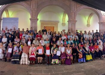 Galardonan a artesanas y artesanos oaxaqueños en el Gran Premio Nacional de Arte Popular 2023