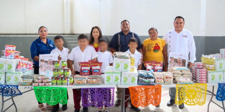 Llegan sin intermediarios los apoyos del DIF a habitantes de cuatro municipios del Istmo