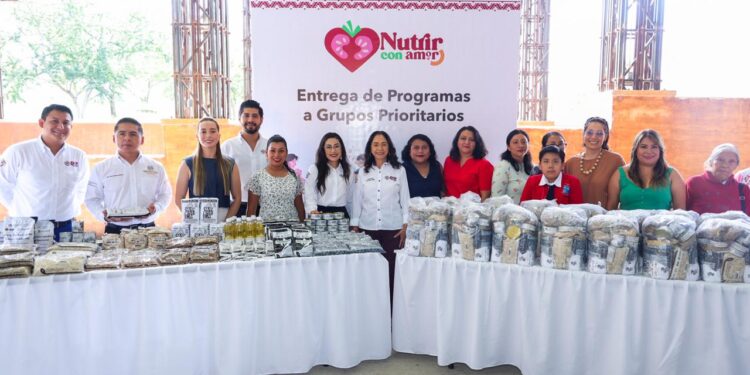 Contribuyen DIF Oaxaca y Beneficencia Pública a mejorar la calidad de vida de habitantes de Valles Centrales