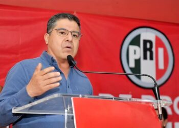 PRI impulsa reformas para apoyar a jóvenes con transporte, internet y herramientas tecnológicas