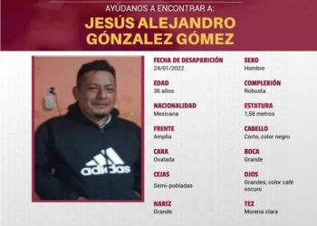 Familiares denuncian que publicidad oficial tapa fichas de desaparecidos en Oaxaca