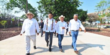 Víctor López Leyva, marchita el campo en Oaxaca