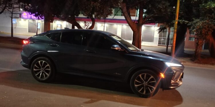 Recupera Policía Vial Estatal camioneta robada en San Pedro Mixtepec