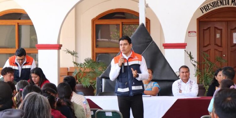 Capacita SSO a 120 personas productoras de tejate sobre el correcto manejo de alimentos en San Andrés Huayápam