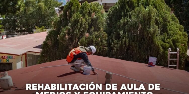 Obras que sí se ven en Oaxaca de Juárez: mejoran escuelas en agencias municipales