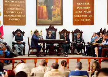Cabildo de Oaxaca de Juárez fortalece gobernanza municipal con aprobación de dictámenes y agenda de interés público