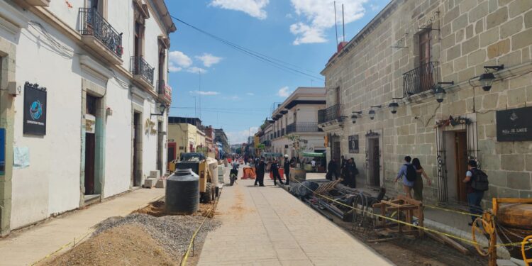 Planeación de obras de infraestructura urbana para privilegiar el disfrute del Centro Histórico: AAM